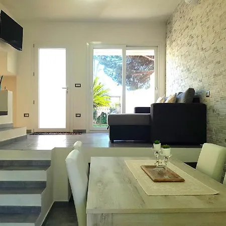 וילה Villetta Cordolino Blu Giardino וילסימיוס